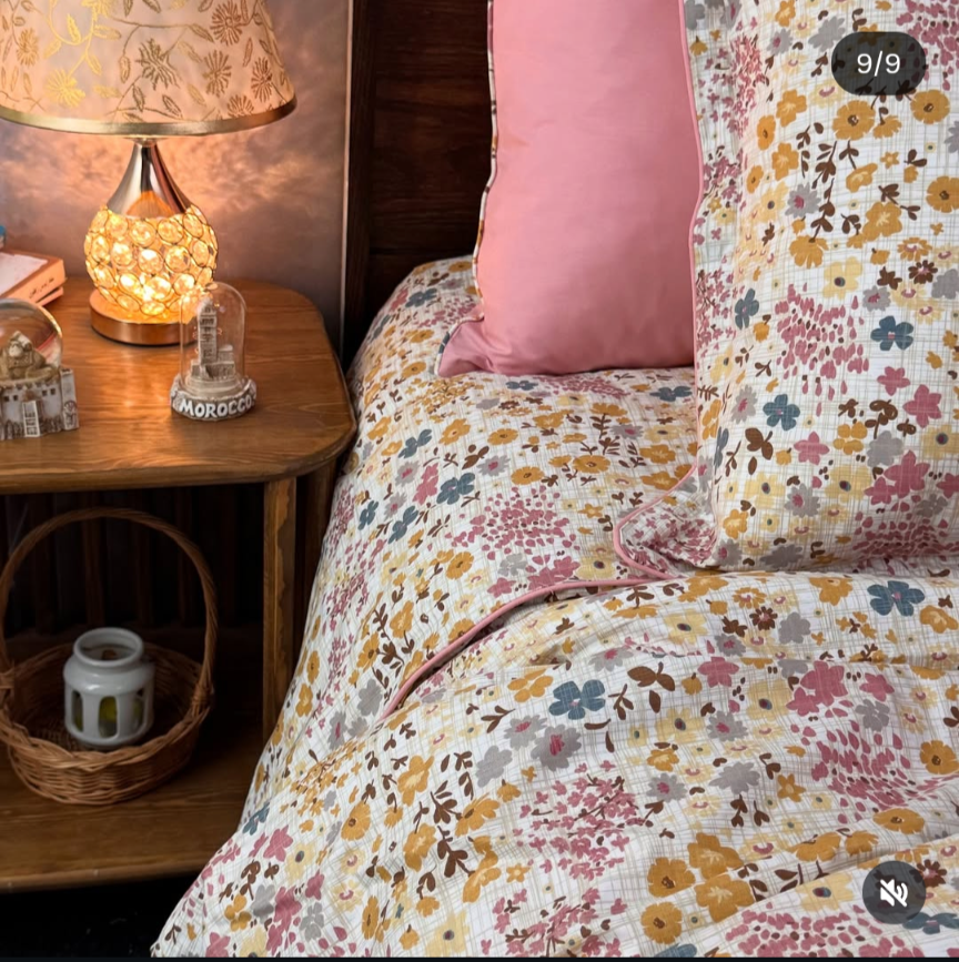 Parure de Lit Fleurie "Douceur Printanière" – Confort & Élégance Bourgeoise